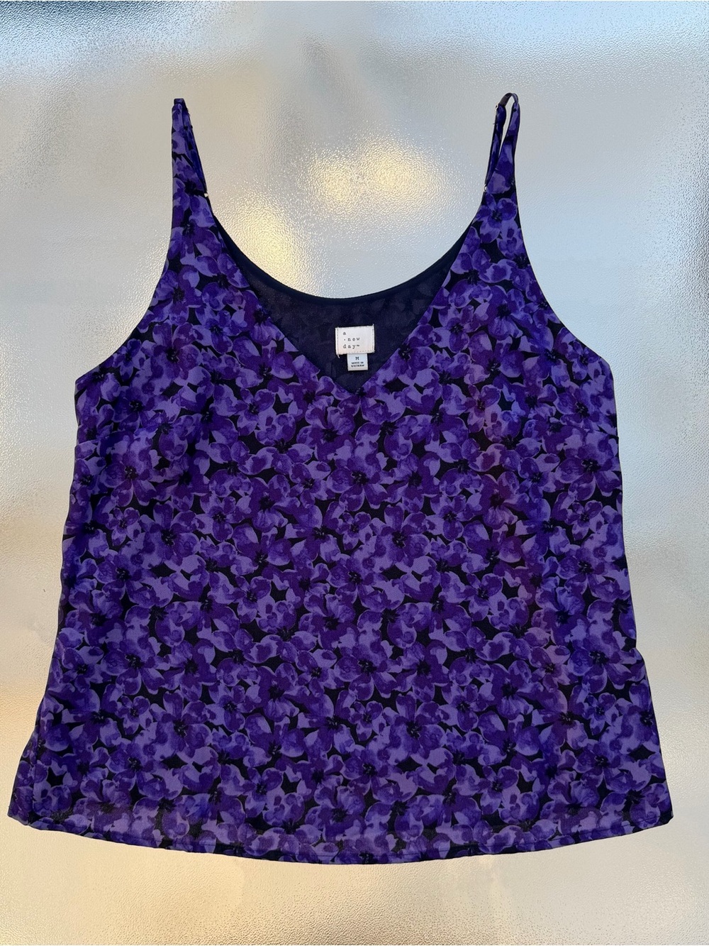 a new day Purple Floral V-Neck Spaghetti Strap Cami ~ Women’s M